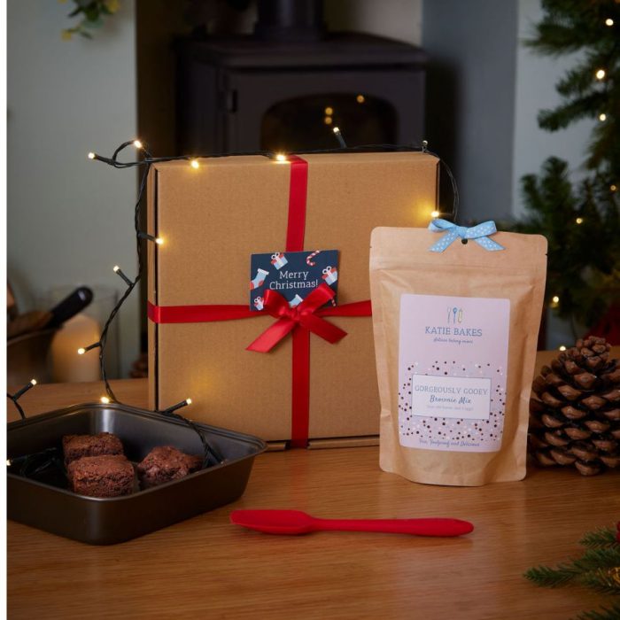 Christmas Chocolate Brownie Baking Kit Gift Set with Baking Tin and Silicone Spoon