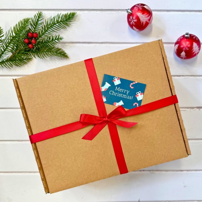 Christmas Chocolate Brownie Baking Kit Gift Set with Baking Tin and Wooden Spoon - Image 7