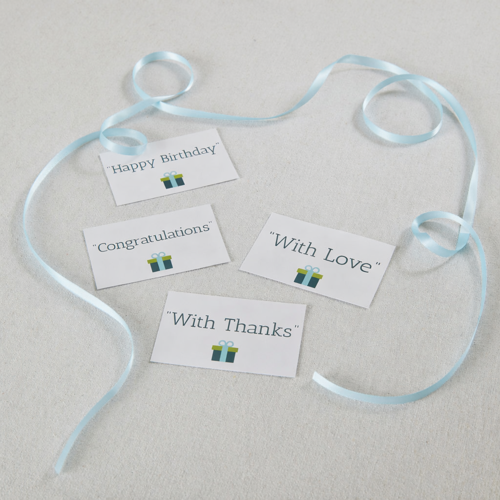 NEW - Personalised Easter Mini Egg Pancake Mix, Hot Chocolate Spoon and Maple Syrup Gift Set - Limited Edition - Image 7