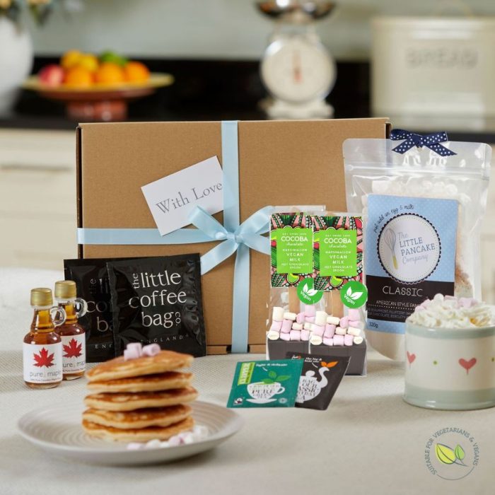 Ultimate VEGAN Breakfast in Bed Pancake Gift Set with Pancake Mix, Coffee, Tea, Hot Chocolate Spoons and Maple Syrup